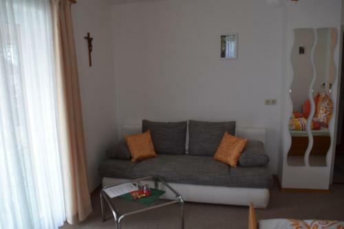 Hostal Pension Caf� Papke