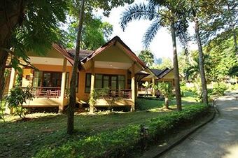 Hotel Tonsai Bay Resort