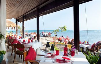 Hotel Rocky's Boutique Resort