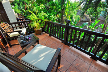 Hotel Rocky's Boutique Resort