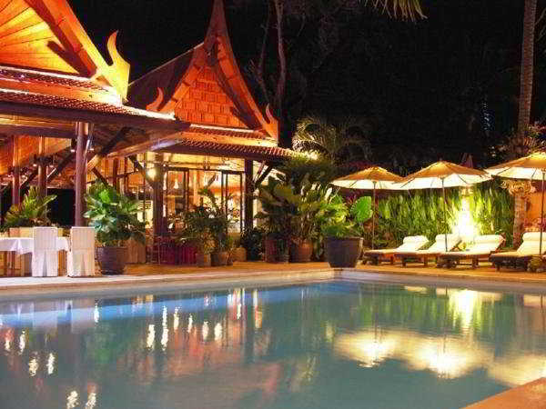 Hotel White House Beach Resort & Spa