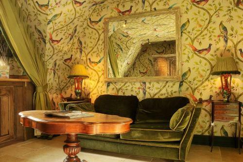 Bed & Breakfast Exclusive Suites The Secret Garden