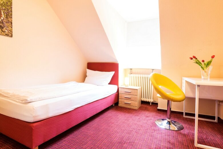 Hostal Hotel Elisabetha Garni