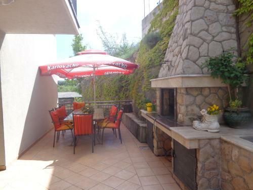 Hostal Apartman Romansa ?itluk Sa 4 Spava?e Sobe