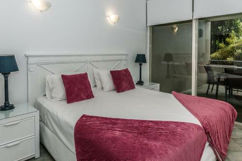 Aparthotel Oasis At Palm Cove