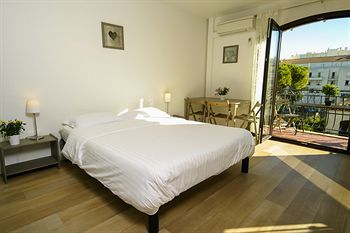 Astor Hotel