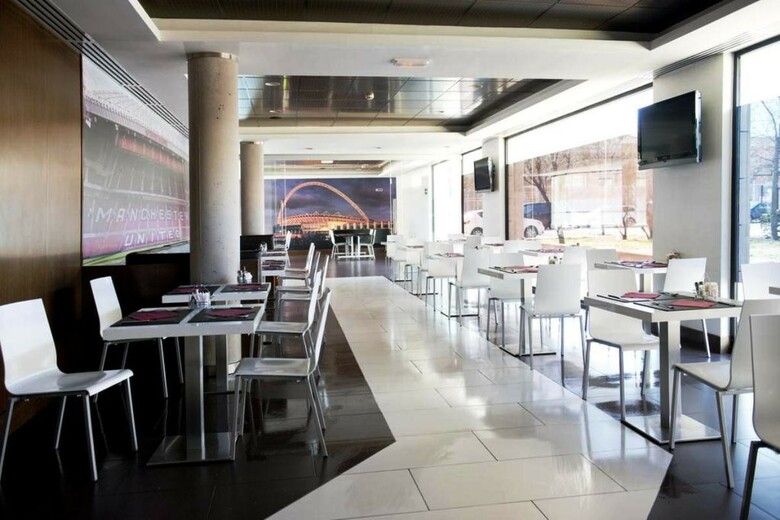 Hotel Tach Madrid Airport