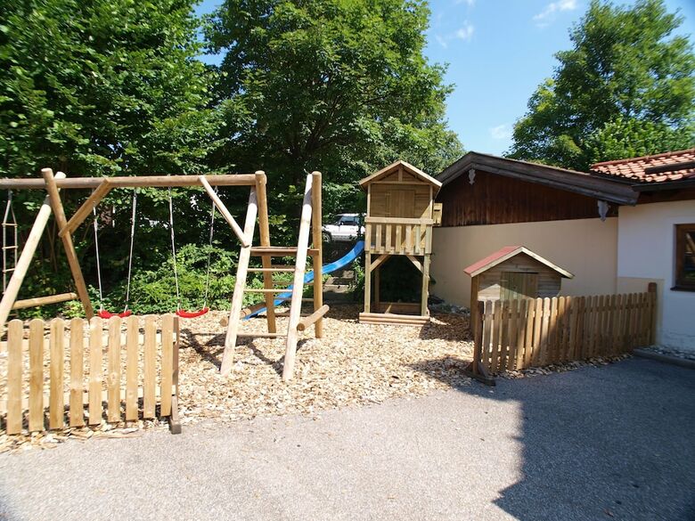 Hostal Gasthof Kampenwand Bernau