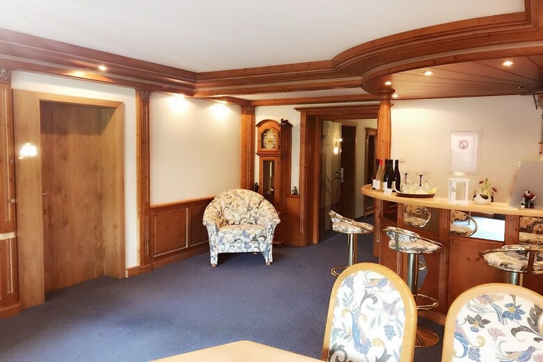 Kurhotel Am Wiesenhang - Garni