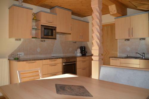 Hostal Pension D�rregger