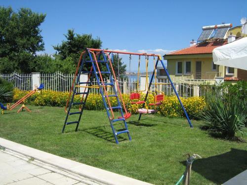 Aparthotel Apolon Complex