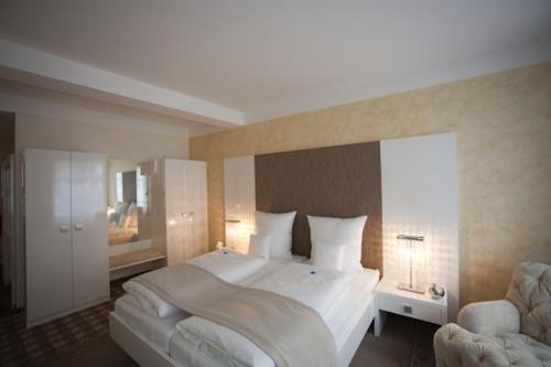 Hotel Weingut & G�stehaus Schmitz-bergweiler