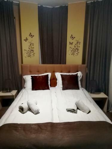 Hostal Downtown Plovdiv Family Hotel
