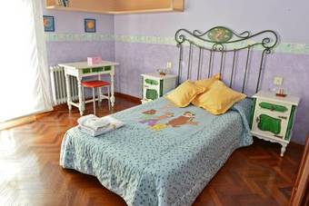 Cruxa Apartments