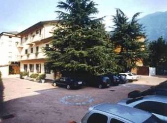 Hotel Diana