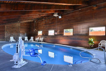 Motel Vagabond Inn And Suites