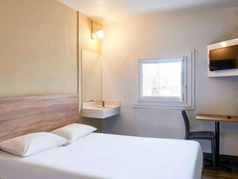 Hotelf1 Antibes Sophia Antipolis