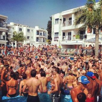 Tsokkos Holidays Hotel Apartments