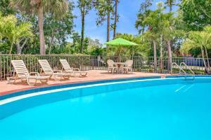 Hotel Days Inn