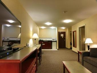 Hotel Days Inn & Suites By Wyndham Langley