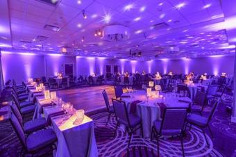 Holiday Inn Hotel & Suites Cincinnati Downtown