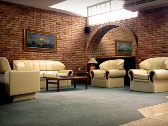 Ananqu� Hotel