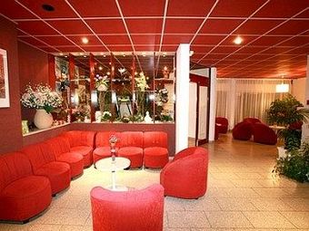 Hotel L'arc En Ciel