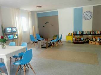 Stratos Hotel