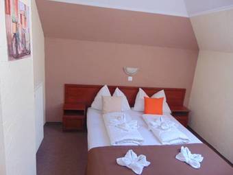 Relax Hotel H�v�zn�l