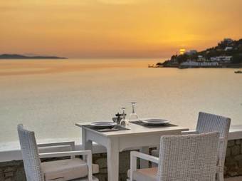 Saint John Hotel Villas & Spa