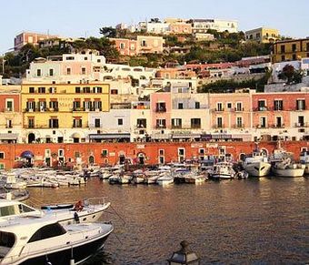 Hotel Mari