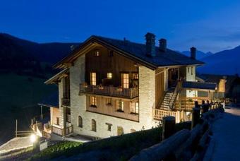 Hotel Maison Cly