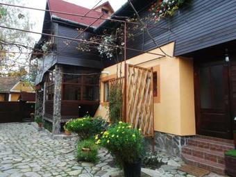 Hostal Pensiunea Sandra
