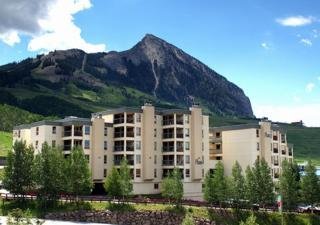 Hotel The Plaza Condominiums