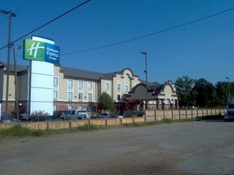 Holiday Inn Express Hotel & Suites Greenville