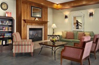 Hotel Country Inn & Suites