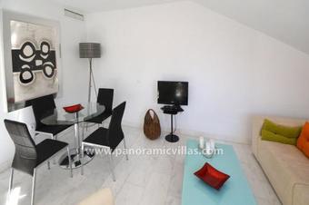 Fuengirola Apartment Sleeps 4 Pool Air Con Wifi