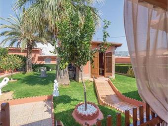 Three-bedroom Holiday Home In Motril