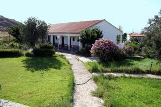 Akti Hotel