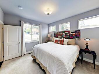 40 Journey Way Townhome Townhouse