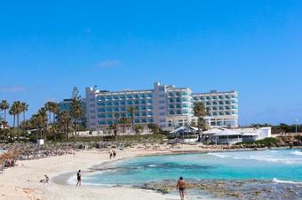 Hotel Nissiblu Beach Resort