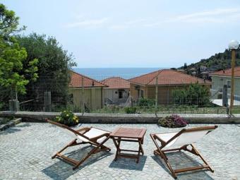 Apartamento Locazione Turistica Casa Annalisa (slr132)