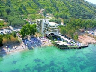 Hotel Paradise(.)