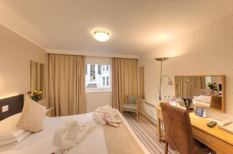 Best Western The Queens Hotel