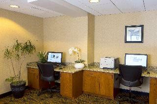 Wyndham Portland Airport Hotel