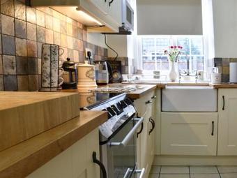 Wedgewood Cottage