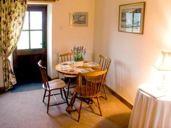 Low Green Cottage