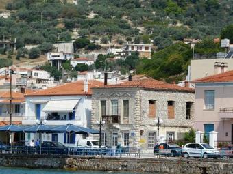 Eviali Apartments