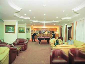 Phellos Hotel