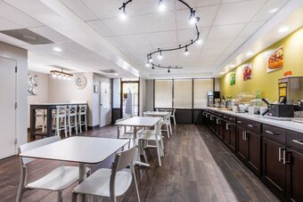 Hotel Comfort Inn